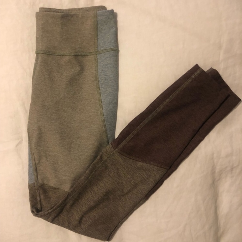 NEW Landscape leggings desert/rose quartz/acorn